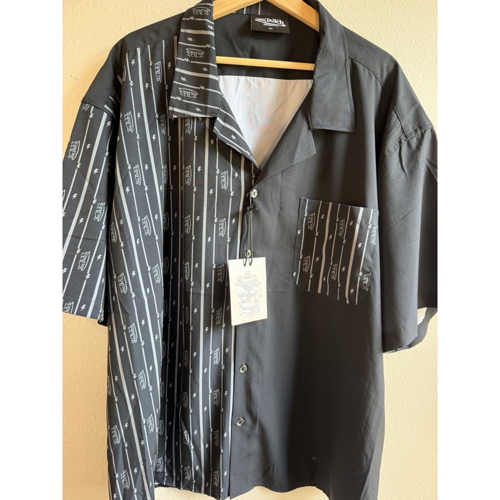 NWT Von Dutch Mens 2XL Black/Gray Short Sleeve Button Up Woven Shirt Pockets